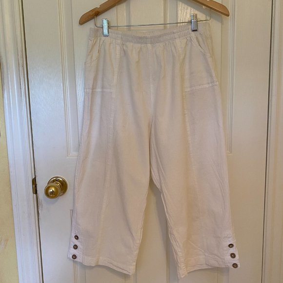 Ezze Wear 100% Cotton White Capris - Picture 2 of 6